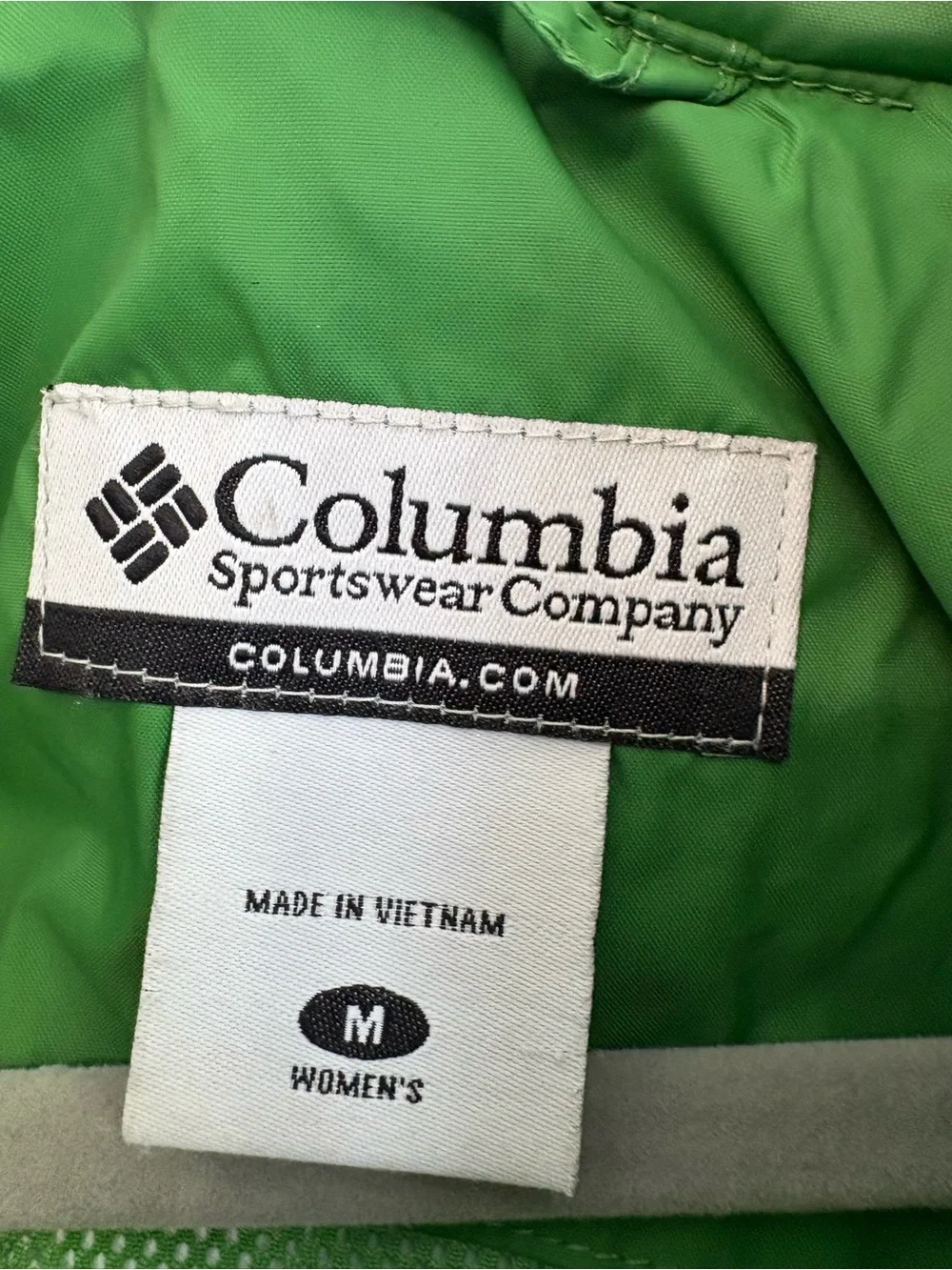 Columbia Women’s Green White Lightweight Hooded Waterproof Nylon Rain Jacket SzM